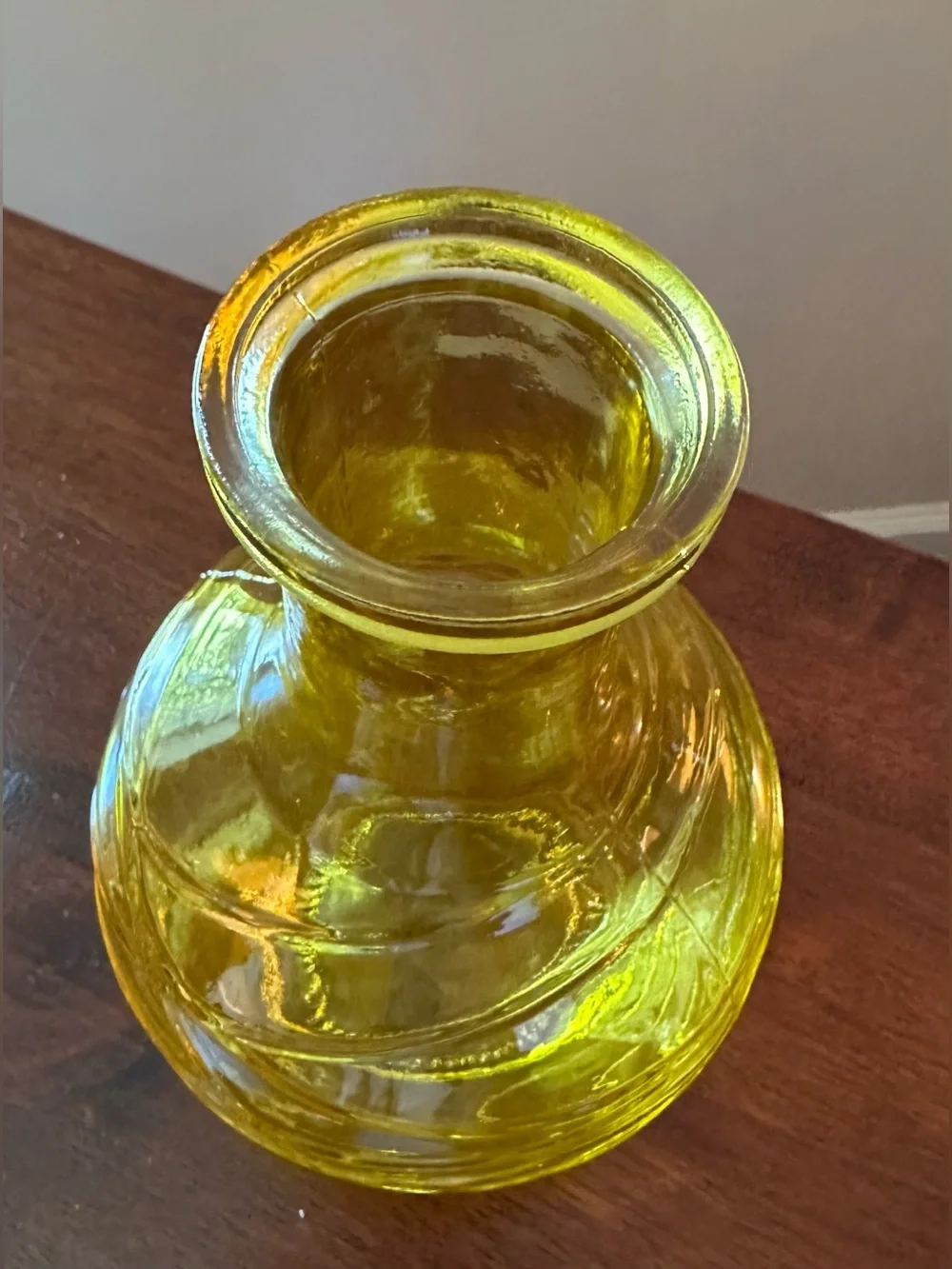 Yellow glass vase • unique